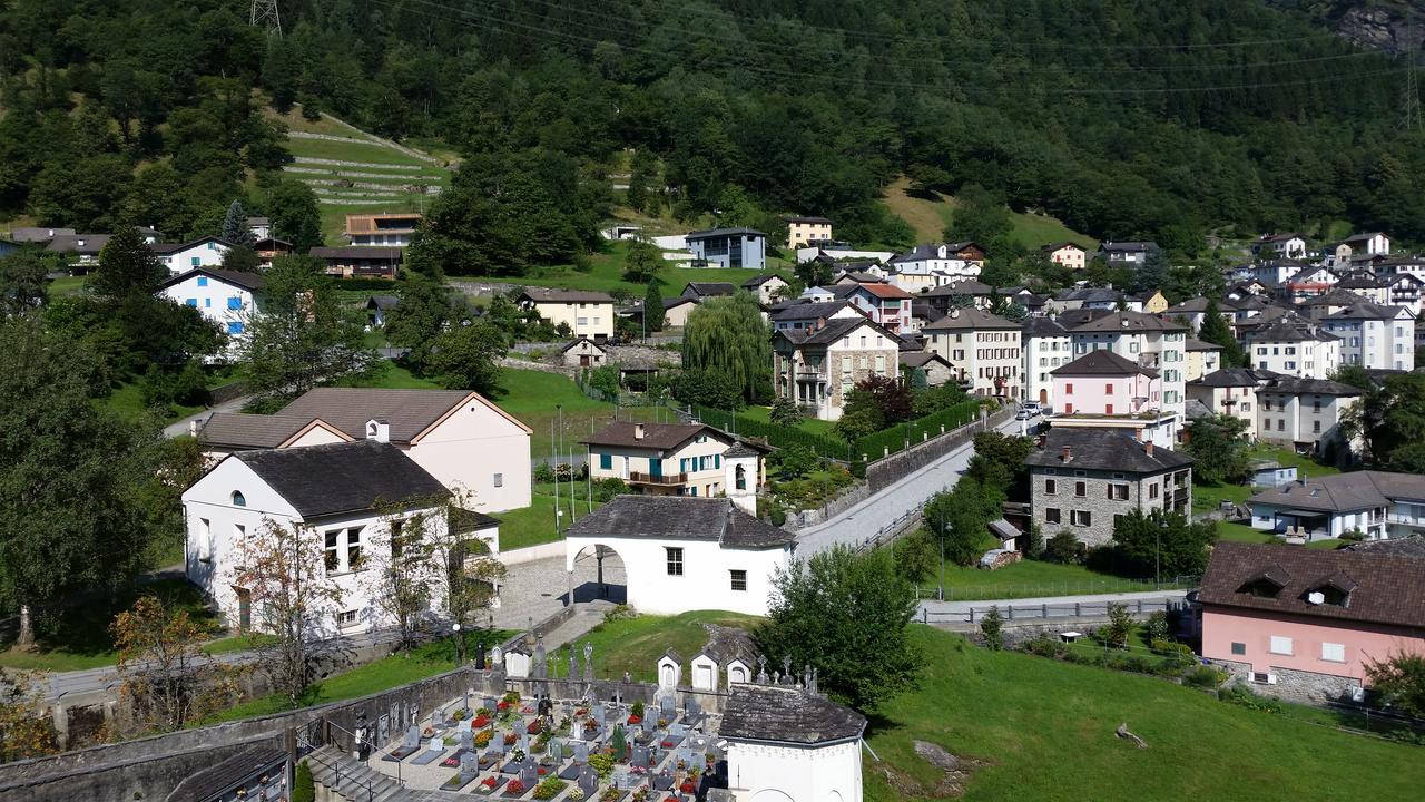 Hotel Soazza Eksteriør bilde