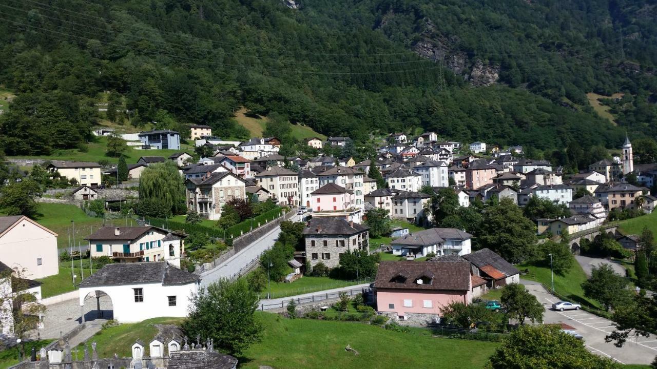 Hotel Soazza Eksteriør bilde